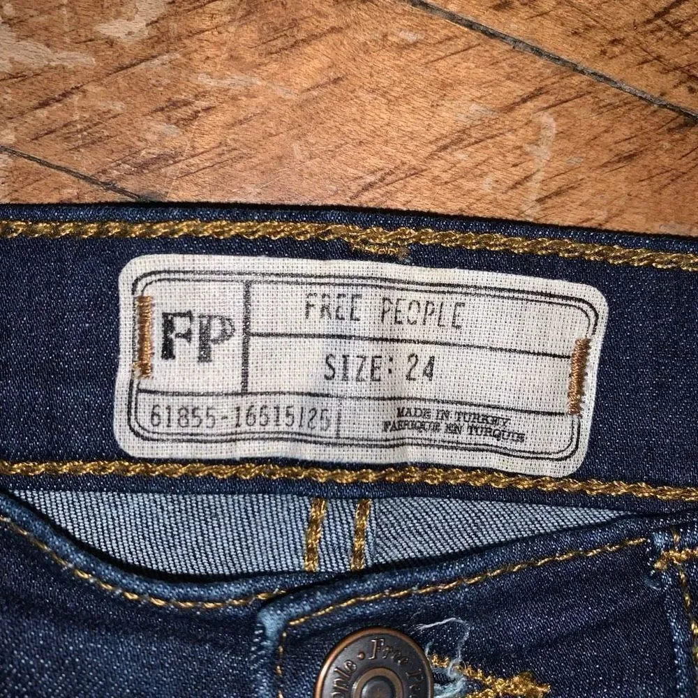 Free People dark wash destroyed size 24 normcore ankle jeans
